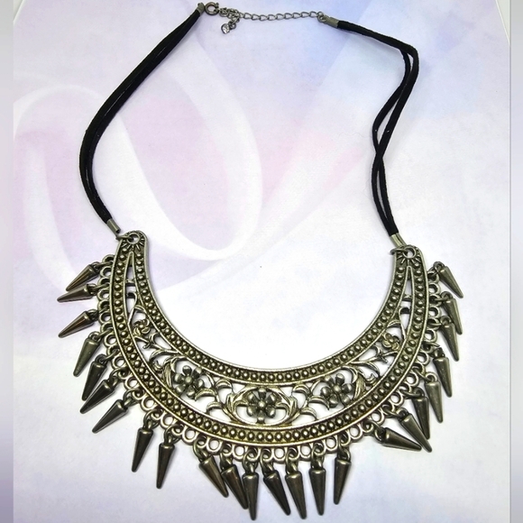 👍5 for $20 Bib Statment Necklace - Picture 1 of 7